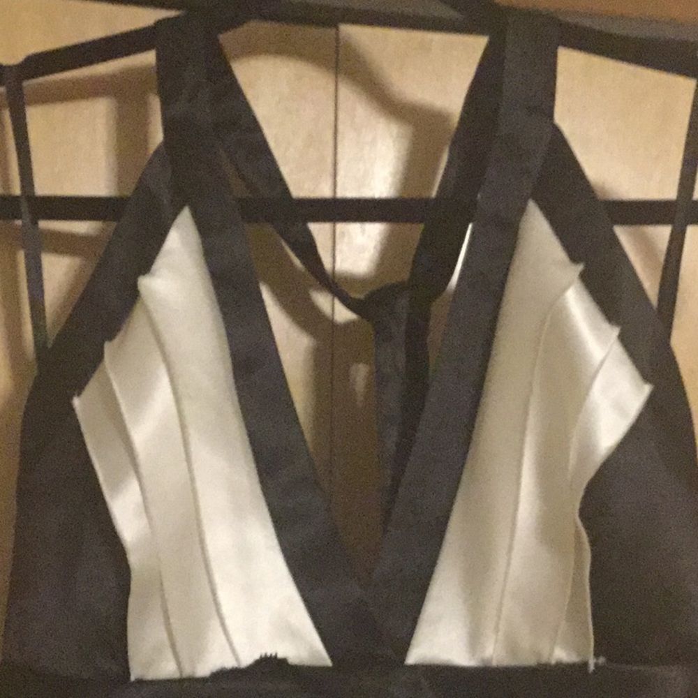 BCBGMAXAZRIA Dress, Sleeveless Satin Halter Tiered - Picture 2 of 10